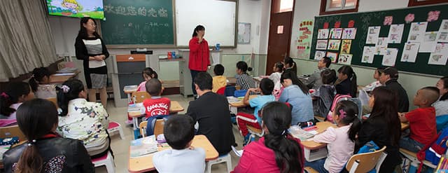 11部门：推动中小学、幼儿园普遍建立家长学校